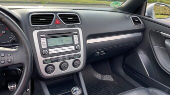 VW EOS 2.0i CLIMATRONIC KŮŽE - 17