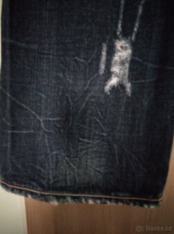 Luxusní italské džíny Seal Kay - 17