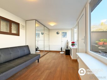 Prodej rodinného domu 3+1 + příslušenství v klidné části Mir - 17