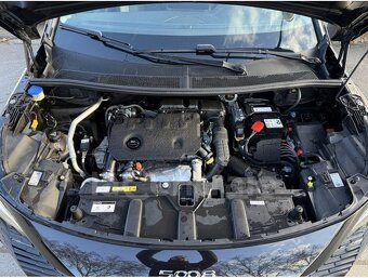 PEUGEOT 5008 II (2) BLUEHDI 130 S&S ALLURE EAT8 02/2021 - 17