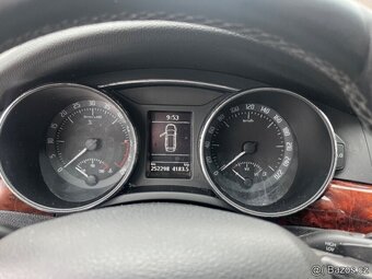 Škoda Superb 2 facelift 2014 125kW DSG Elegance - 17
