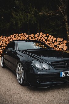 Mercedes Benz CLK - 17