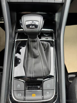 Škoda Karoq Sportline 2.0 TSI 4x4 -navi,LED,tažné,šíbr,190PS - 17