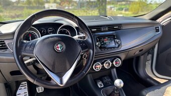 Alfa Romeo Giulietta 2.0 JTDm, edícia TROFEO - 17