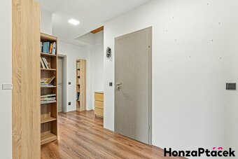 Prodej, rodinný dům Černé Voděrady, pozemek 1055m2 - 17