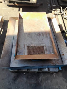 POREBA soustruh TPK 90 x 2000mm - 17
