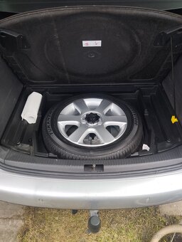 VW Touran 2.0 TDI - 17