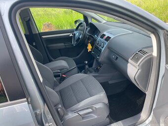 Volkswagen Touran 1.9 TDI 77kW Highline - 17