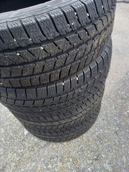 4ks ZÁNOVNÍ zátežové užitkové pneu 215/65R16C Continetal - 17