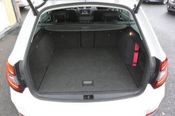 PRODÁM Škoda Octavia 2.0TDi DSG SOLEIL R.V.2019 - 17