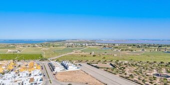 Moderní dvoupodlažní dům 4+kk o ploše 119 m² Španělsko - 17