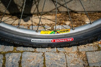 Horské kolo Author Versus 19" - 17