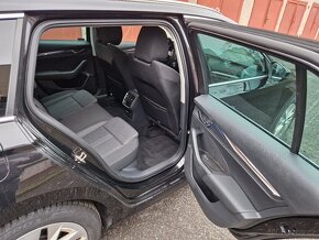 ŠKODA OCTAVIA 2.0 TDI 85kW Style Combi 2022 - 17
