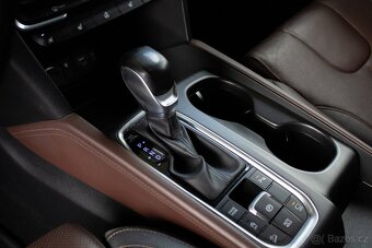 Hyundai Santa Fe 2.2 CRDi Premium 4x4 A/T / AJ NA SPLÁTKY / - 17