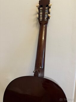 Klastická kytara Yamaha C40 se strapp buttons a pouzdrem - 17