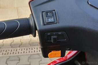 Invalidní elektrický vozík VISTA I - 17