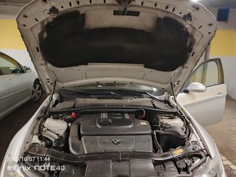 Bmw 3 E91 320d 120 kw, individual, panorama, nová technická - 17