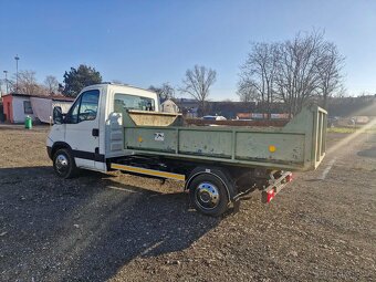 Kontejner Iveco do 3,5 t najeto - 340.000 km - 17