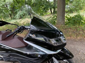 Piaggio X10 500 - 17