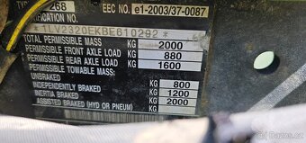 Traktor John Deere 2320 - 17