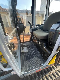 Prodáme zánovní Minibagr pásový Wacker Neuson ET18 - 17