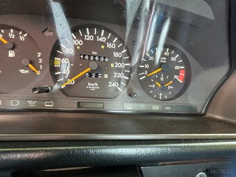 Mercedes-Benz 124, 100/5 - 17