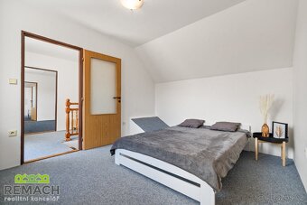 Prodej, rodinný dům se zahradou, 459 m2, Uherské Hradiště, V - 17