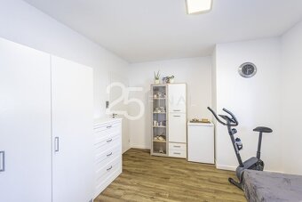 Rodinný dům 6+kk, Byšice, okres Mělník - 17