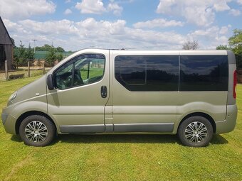 Renault Trafic Generation 2.0/84 kw spaní - 17