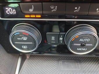 VW Passat B8 GTE Variant 1.4eTSI 160kW DSG R-Line Webasto - 17