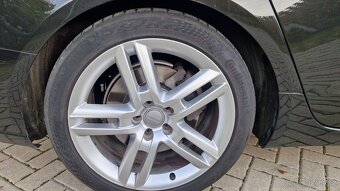 AUDI A6 3,0Tdi QUATTRO S-LINE-180kW-HEZKÁ-WEBASTO-DPH - 17