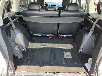 Citroën C-Crosser, 2.2 HDi 16V 115kW 4X4 7 MÍST - 17
