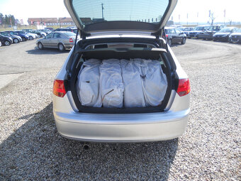 Audi A3 1.6i 75Kw Sportback - 17