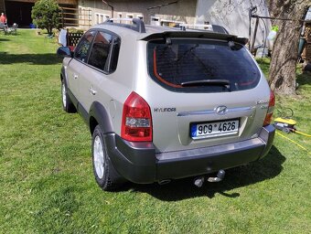 Hyundai Tuscon 2.0 nafta - 17