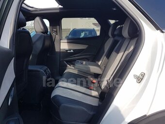 PEUGEOT 3008 II (2) 1.6 HYbrid4 300 GT E-EAT8 03/2021 - 17