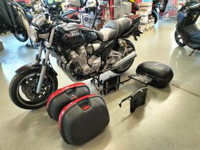 Yamaha XJR 1300 - 17