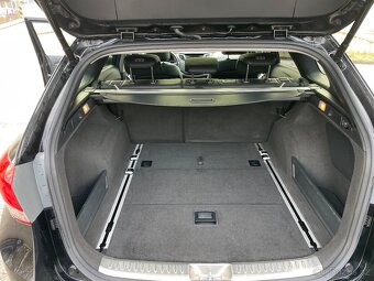 Hyundai I40 1.7CRDi automat, PLNÁ VÝBAVA - 17