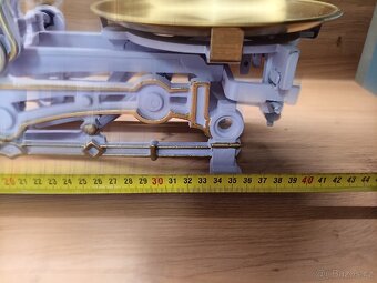 Staré kuchyňské váhy k dekoraci 3kg - 17