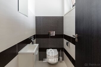 Prodej rodinného domu 4+kk, 190 m2, pozemek 920 m2 - 17