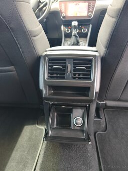 Škoda Superb combi 2.0 TDi,110kW,Style,Man,ČR,NAVI,DPH, - 17