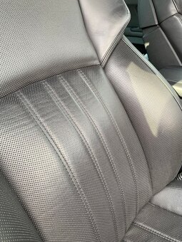 BMW M5 F10 4.4 V8 - 17