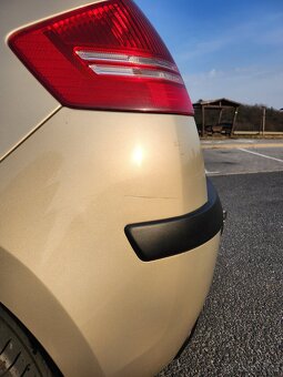 Citroen C4 - garážováno, tažné, původ ČR - 17