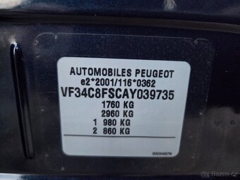 Peugeot 308 - BENZÍN 1.4 - 2010 - 151tis/KM - 17