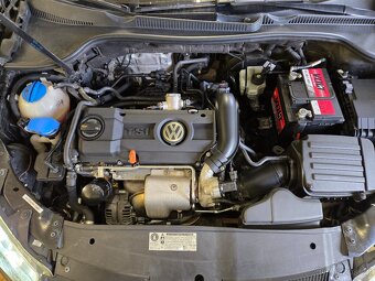 Volkswagen Golf VI 1,4TSi 90kW Highline - 17