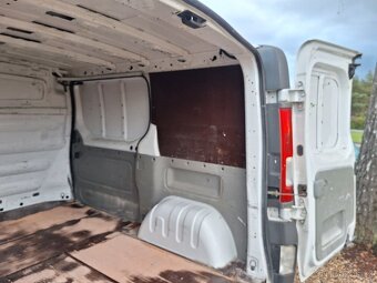 Renault Trafic 2.0Dci L1H1  2008 DPH - 17