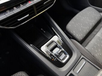 ŠKODA OCTAVIA 2.0TDI 110kW DSG • VIRTUAL • FULL • TAŽNÉ •DPH - 17