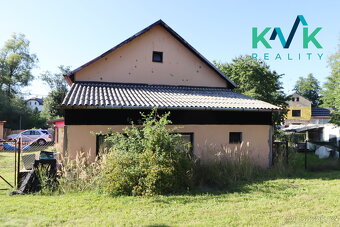 Prodej rodinného domu 3+1 se společenskou místností a barem, - 17