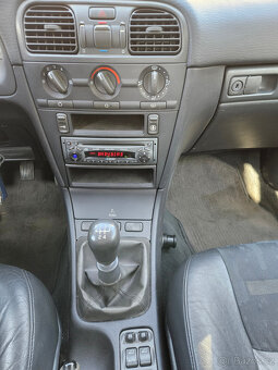 Volvo V40 Combi 1,8i Benzín, 90KW - 17