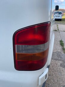 VW T5 TRANSPORTER - náhradní díly - 17