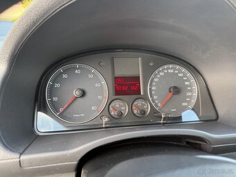 Volkswagen Caddy combi life 1.4 benzín 59kW - 17